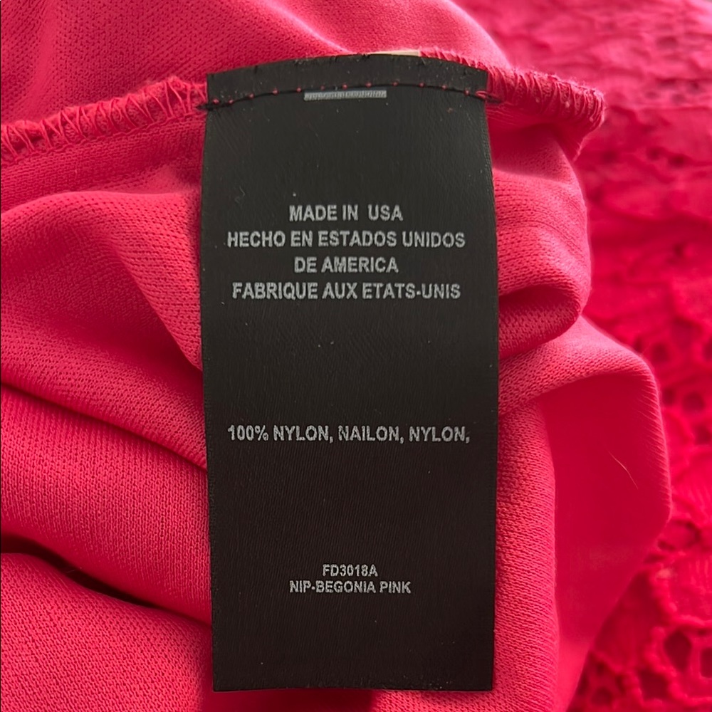 2B Bebe Fuchsia Lace Midi Dress Size L - Picture 11 of 12